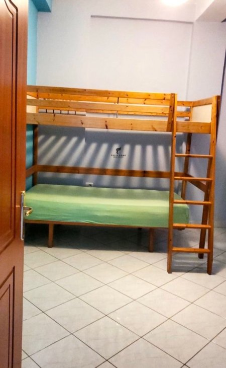 Tirane, jepet me qera apartament 3+1+Ballkon Kati 2, 100 m² 550 € (SELITE)