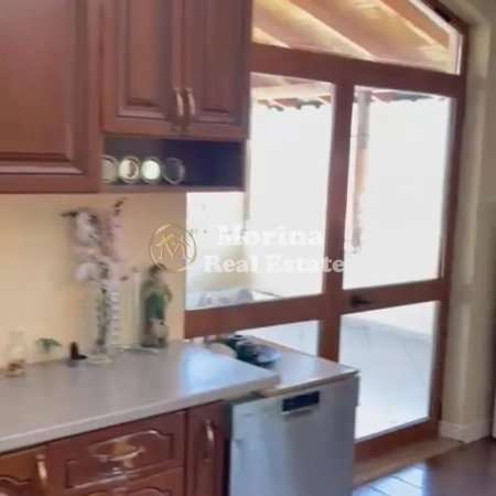 Tirane, jepet me qera Vile 3 Katshe , 400 m² 1.200 € (Kinostudio)