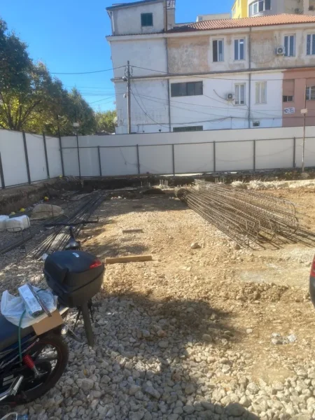 Shiten Apartamente  ne Qender te Tiranes afer Sheshit Skenderbej,  261.900 €uro
