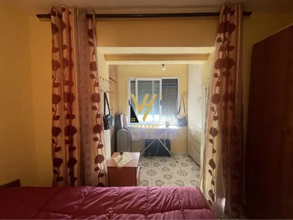 Tirane, shitet apartament 2+1+Ballkon Kati 2, 65 m² 130.000 € (XHAMLLIKU)