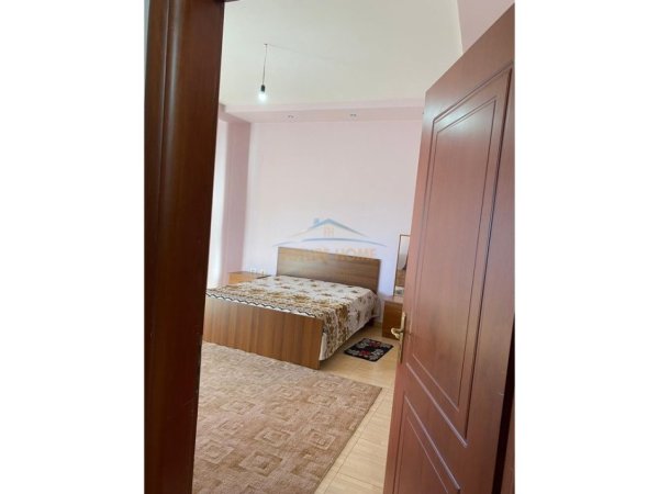 Tirane, shitet Vile , 404 m² 820.000 € (SHKOLLA RAMAZAN JARANI)