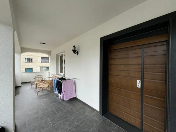 Tirane, shitet Vile , 136 m² 800.000 € (QSUT)