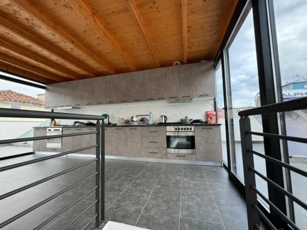 Tirane, shitet Vile , 136 m² 800.000 € (QSUT)