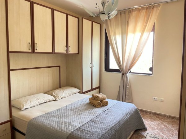 Durres, jepet me qera apartament 1+1+Ballkon , 55 m² 400 € (Porti Durres)