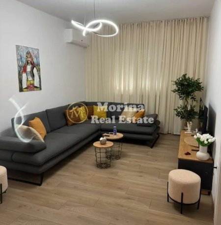Tirane, jepet me qera apartament 2+1 Kati 2, 90 m² 950 € (Rruga Durresit , Kafe Flora)