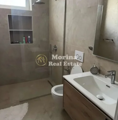 Tirane, jepet me qera apartament 2+1 Kati 2, 90 m² 950 € (Rruga Durresit , Kafe Flora)