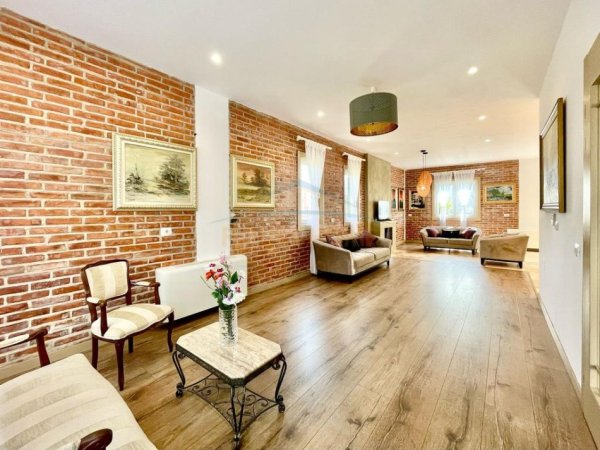 Tirane, shitet , 434 m² 850.000 € (MULLET)