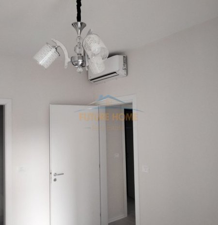 Tirane, jepet me qera apartament 2+1 Kati 2, 93 m² 700 € (Zogu i Zi)