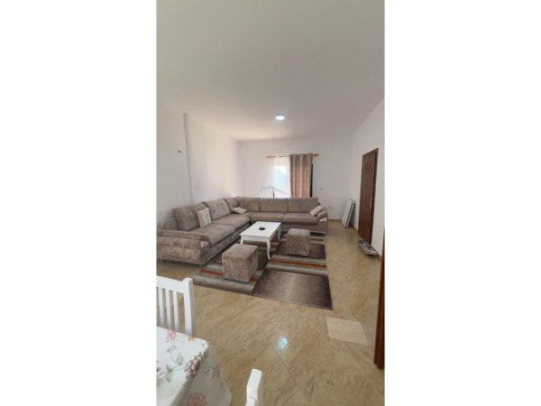 Tirane, shitet Vile , 536 m² 1.072.200 € (VILAT GJERMANE)