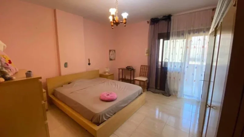 Tirane, jepet me qera apartament 1+1 Kati 8, 80 m² 600 € (Rruga e Bogdanve)