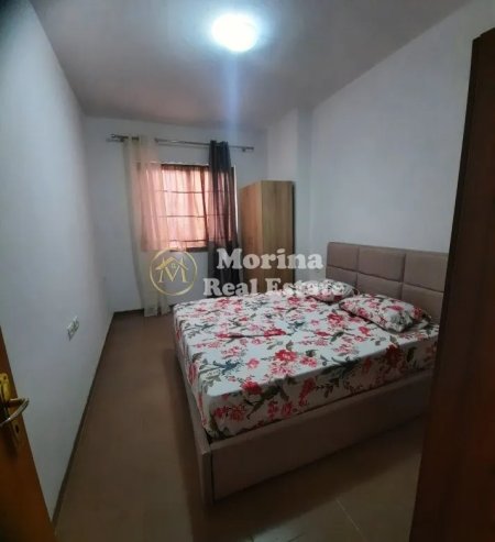 Tirane, jepet me qera apartament 1+1 Kati 1, 60 m² 380 € (Rruga Hekuran Mara, Ish-Tregu elektrik)
