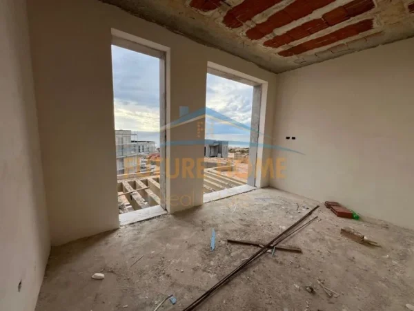 Shitet, Vilë , San Nicolas, Palasë  1.200.000 €