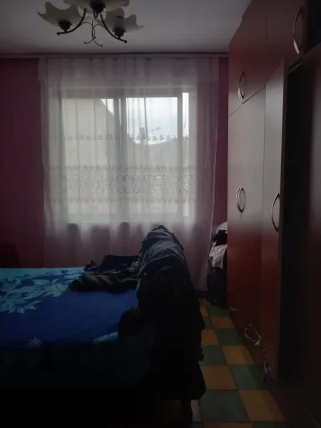 Tirane, shitet apartament 1+1 Kati 2, 78.000 € 