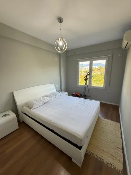 Tirane, jepet me qera apartament Dublex Kati 2, 120 m² 1.000 € (Kodra Diellit 2)