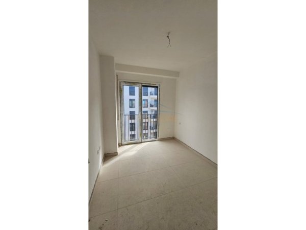Tirane, shitet apartament 2+1 , 89 m² 130.000 € 