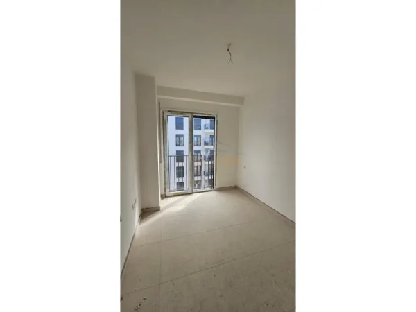 Tirane, shitet apartament 2+1 , 89 m² 130.000 € 