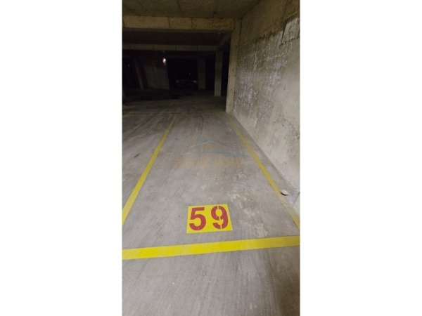 Tirane, shitet apartament 2+1 , 89 m² 130.000 € 