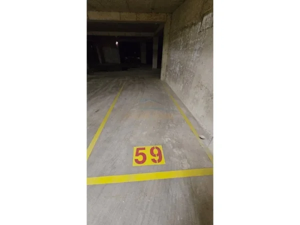 Tirane, shitet apartament 2+1 , 89 m² 130.000 € 