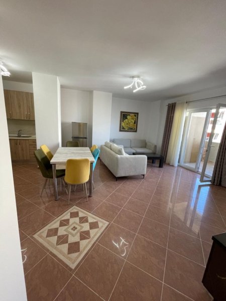 Tirane, shes apartament 2+1 Kati 6, 122 m² 200.000 € (varri bamit)