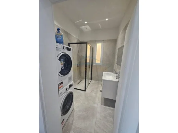 Tirane, shitet , 81 m² 250.000 € (KODRA E PRIFTIT)