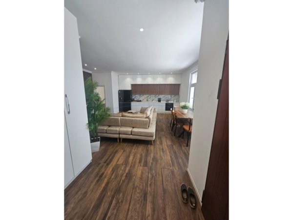 Tirane, shitet , 81 m² 250.000 € (KODRA E PRIFTIT)