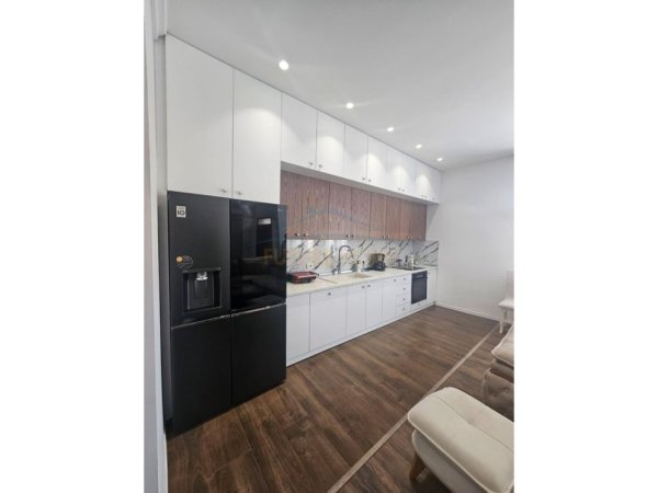 Tirane, shitet , 81 m² 250.000 € (KODRA E PRIFTIT)