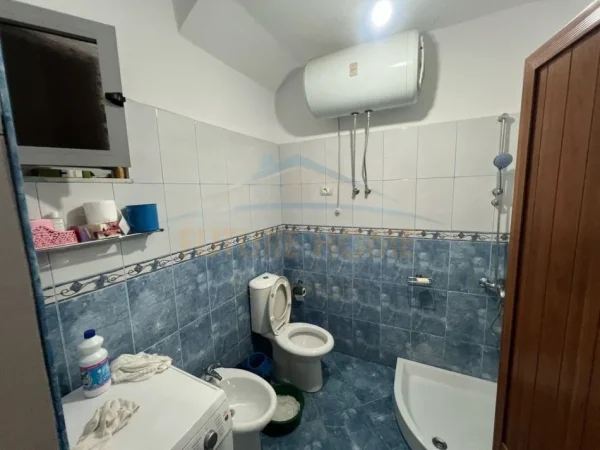 Tirane, shitet , 193 m² 200.000 € (BABRRU)