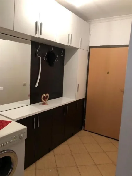 Tirane, jepet me qera apartament 2+1 Kati 2, 105 m² 550 € (5 maji)