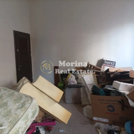 Tirane, jepet me qera ambjent biznesi Kati 1, 90 m² 450 € (Fresku)