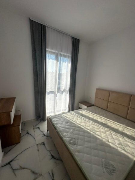 Tirane, jepet me qera apartament 1+1 Kati 3, 65000 leke