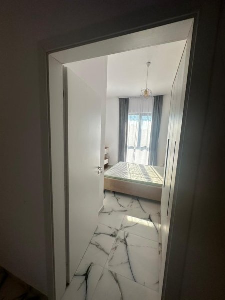 Tirane, jepet me qera apartament 1+1 Kati 3, 65000 leke