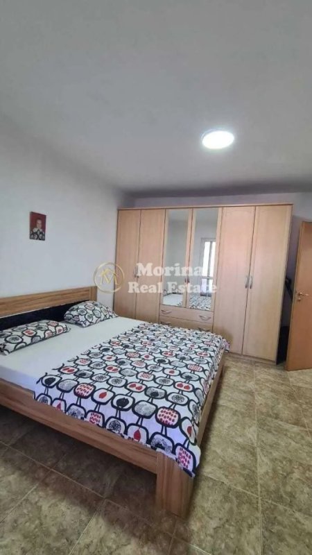 Tirane, shitet apartament 3+1+Ballkon Kati 6, 99 m² 140.000 € (Brryli, Bulevardi Zhan D’Ark)