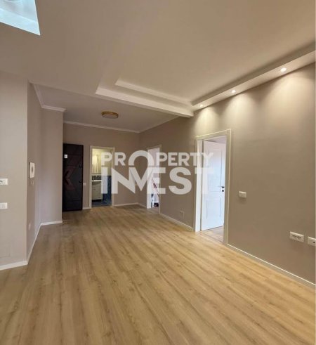 shitet apartament 2+1+Ballkon Kati 6, 92 m² (xhamlleku)