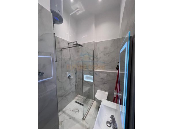 Tirane, shitet apartament duplex , 44 m² 115.000 € (PALLATI ME SHIGJETA)