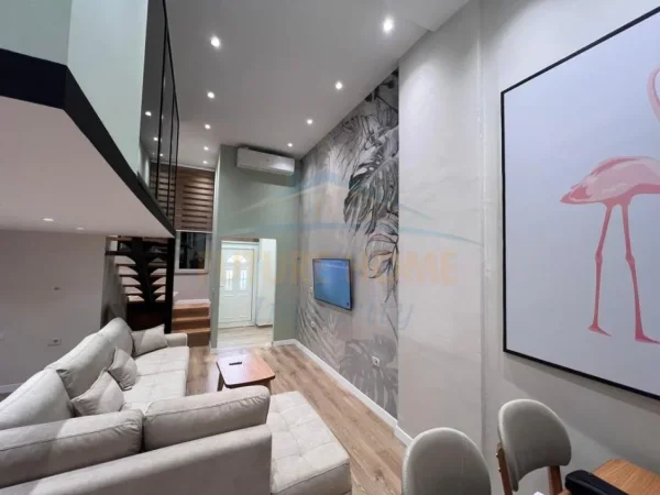 Tirane, shitet apartament duplex , 44 m² 115.000 € (PALLATI ME SHIGJETA)