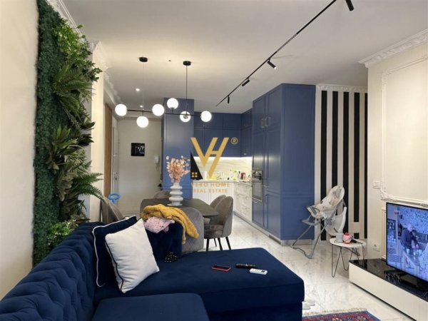 Tirane, shitet apartament 1+1+Ballkon Kati 4, 66 m² 237.000 € (KOMUNA E PARISIT)