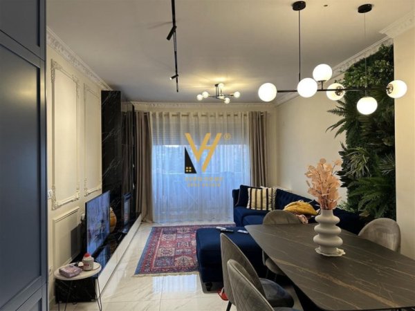 Tirane, shitet apartament 1+1+Ballkon Kati 4, 66 m² 237.000 € (KOMUNA E PARISIT)