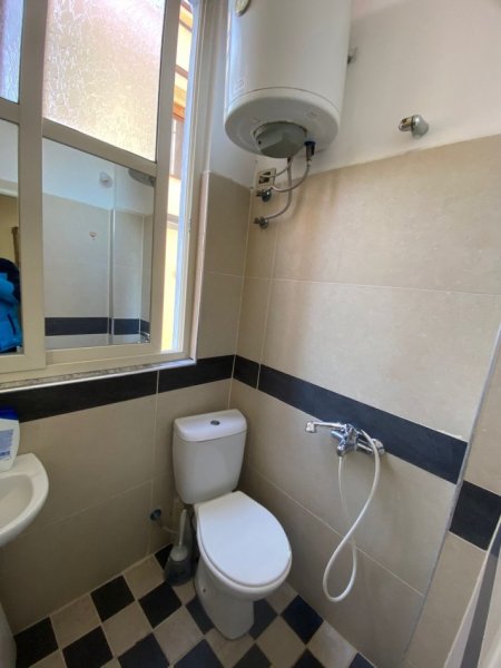 Jepet me Qera Super Garsoniere ne 5 Maji pranë Concord Center, Kati 1, 30 m² 380 €uro