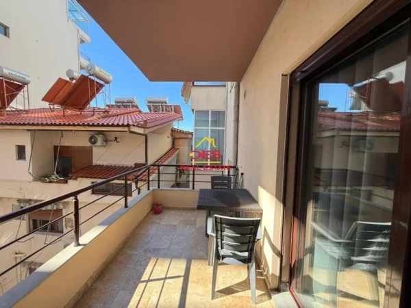 Vlore, jepet me qera vetem 1 dhome Kati 4, 50 m² 300 € (Rruga Aleksandër Moisu)
