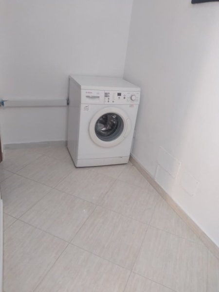 Jepet me qera apartament 2+1 pran Pasticeri Melisa Fresk