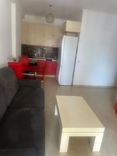 Tirane, jepet me qera apartament 1+1 Kati 3, 62 m² 480 € (Pallati Eja Studio Astir)