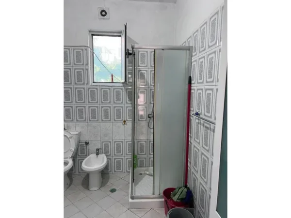 Tirane, shitet apartament 2 Katshe Kati 0, 286 m² 350.000 €