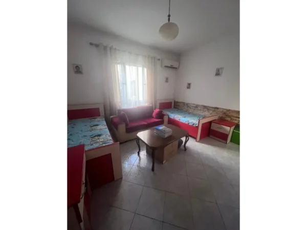 Tirane, shitet apartament 2 Katshe Kati 0, 286 m² 350.000 €