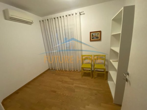Tirane, shitet apartament , 340 m² 450.000 € (Rezidenca " Touch Of The Sun")