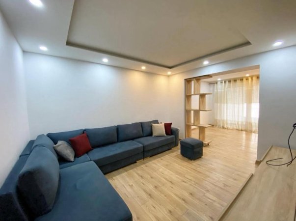 Tirane, shitet apartament 2+1 Kati 2, 87 m² 218.000 € (Tek Garda e Republikes .)