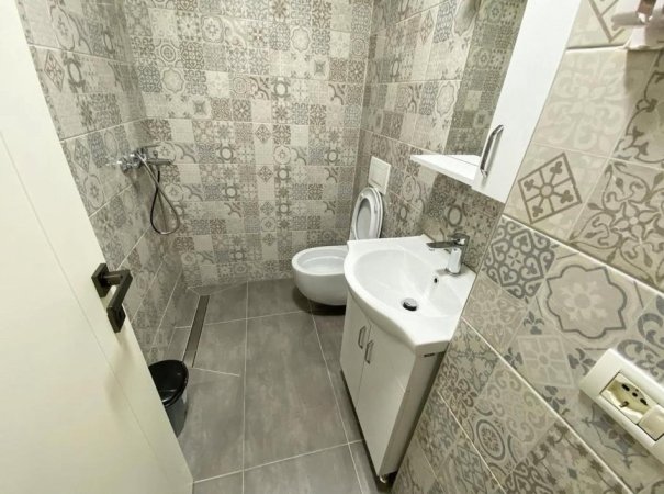 Tirane, shitet apartament 2+1 Kati 2, 87 m² 218.000 € (Tek Garda e Republikes .)