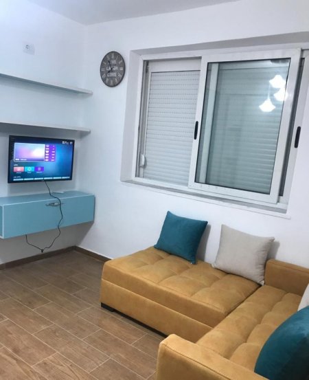 Tirane, shitet garsonier Kati 1, 20 m² 55.000 € (STACIONI TRENIT)