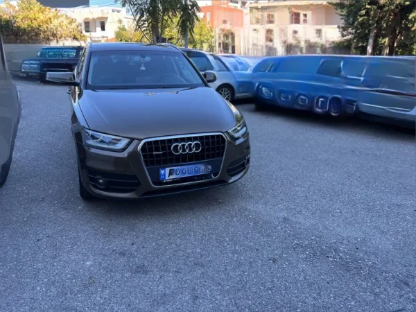 Tirane, shes SUV Audi Q3 Sportline Nafte, kafe automatik Klima 200.000 km 12.500 €