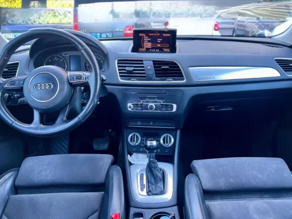 Tirane, shes SUV Audi Q3 Sportline Nafte, kafe automatik Klima 200.000 km 12.500 €