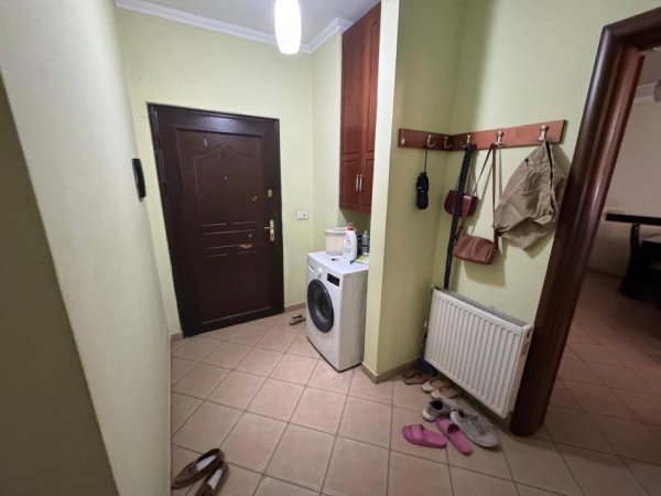 Tirane, shitet apartament 2+1+Ballkon Kati 6, 97 m² 157.000 € (Rruga Eshref Frasheri)